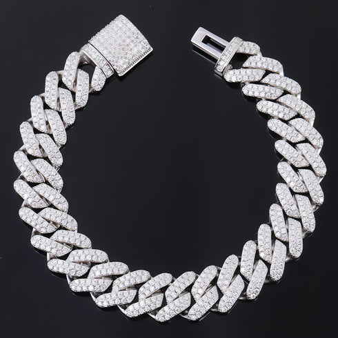 LuxeJewels™ Diamond Cuban Bracelet